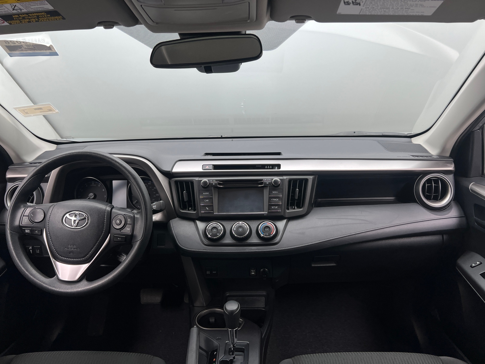 Thumbnail: 2018 Toyota RAV4 - 3