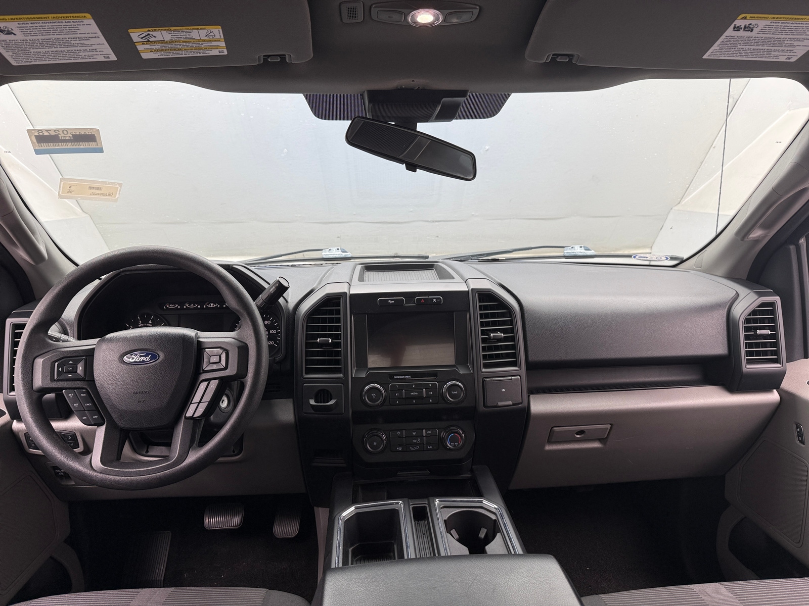 Thumbnail: 2019 Ford Econoline - 3
