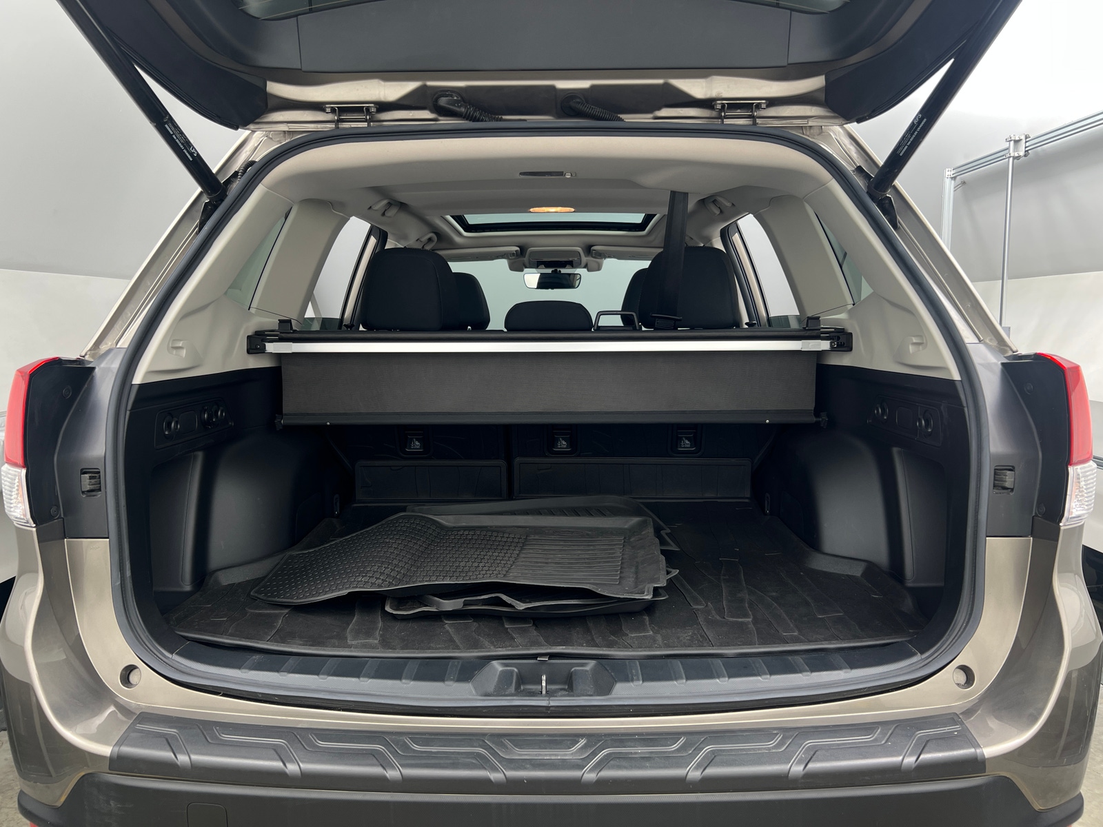 Thumbnail: 2019 Subaru Forester - 6