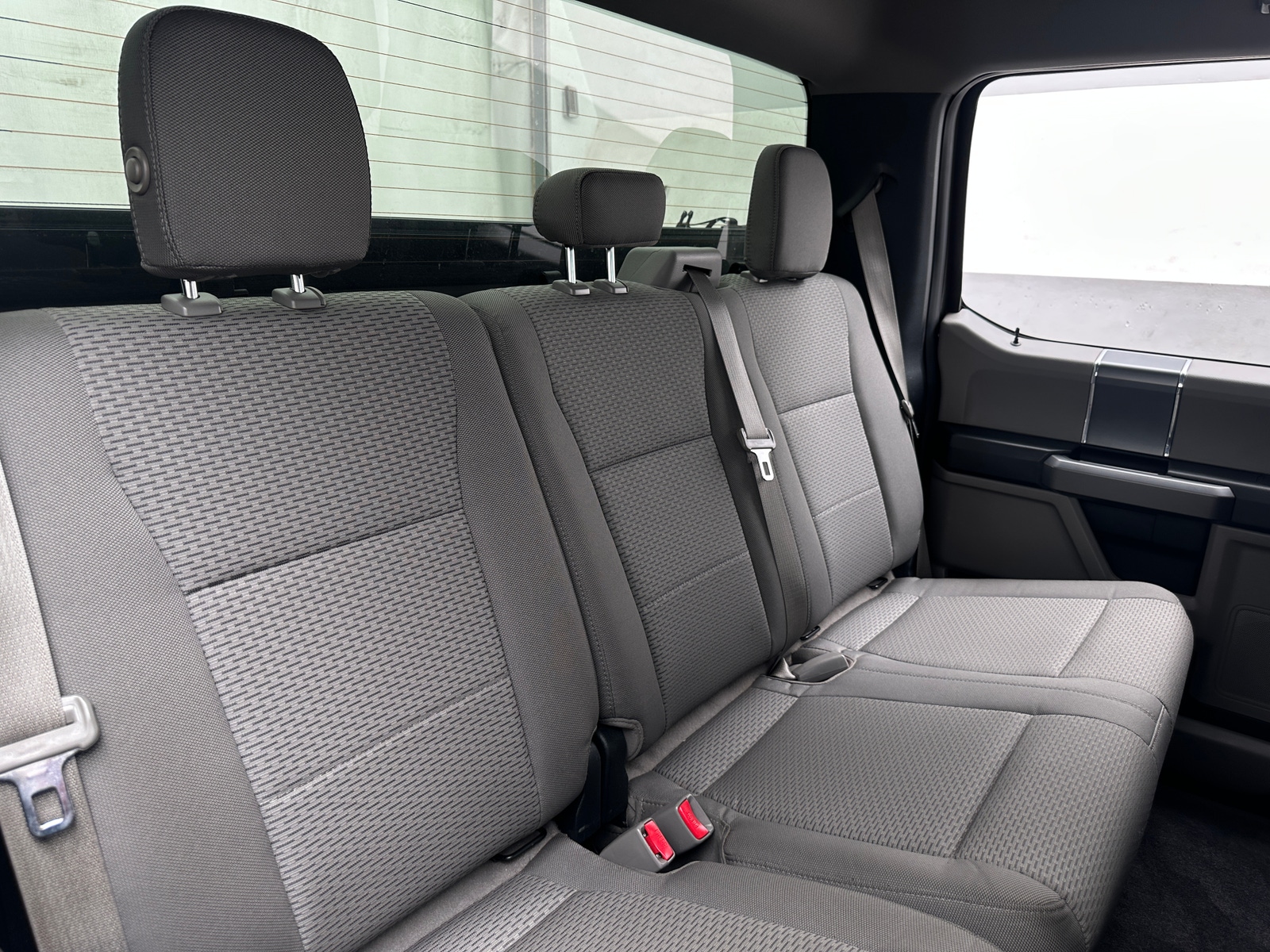 Thumbnail: 2015 Ford Econoline - 6