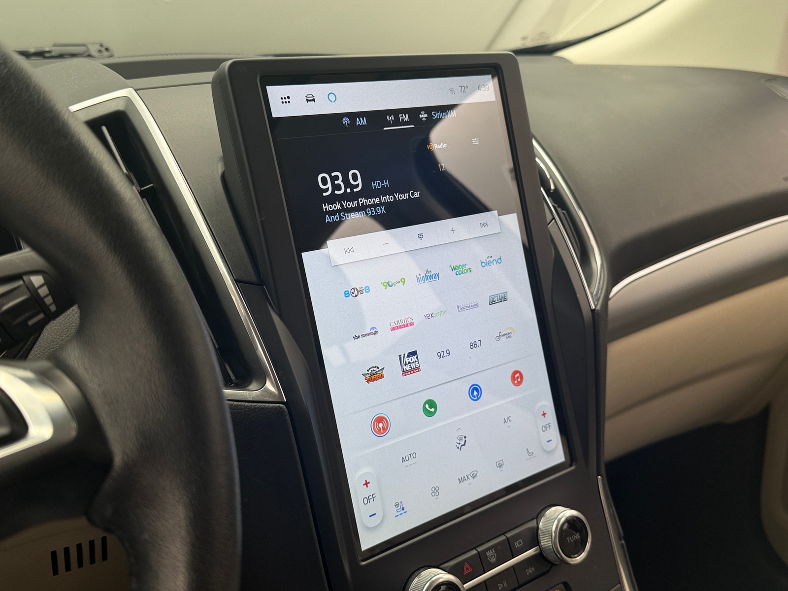 Thumbnail: 2022 Ford Edge - 3
