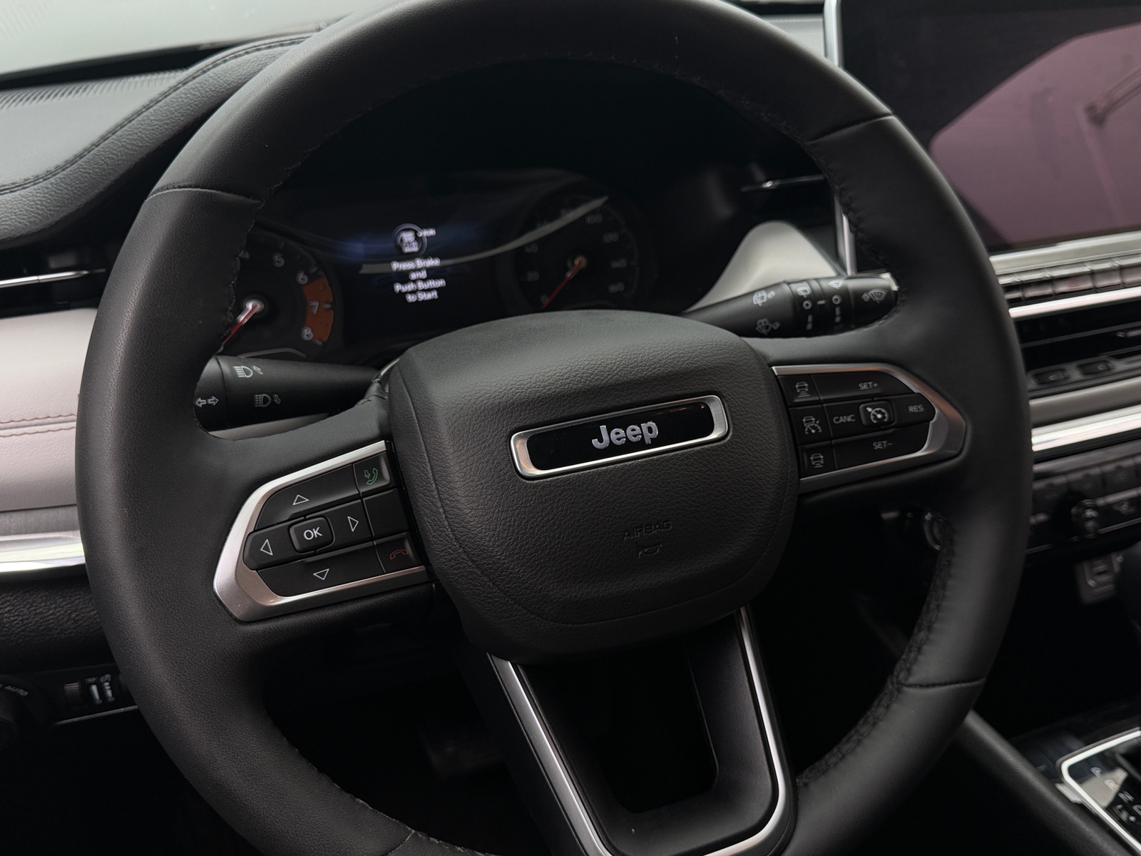 Thumbnail: 2023 Jeep Compass - 4