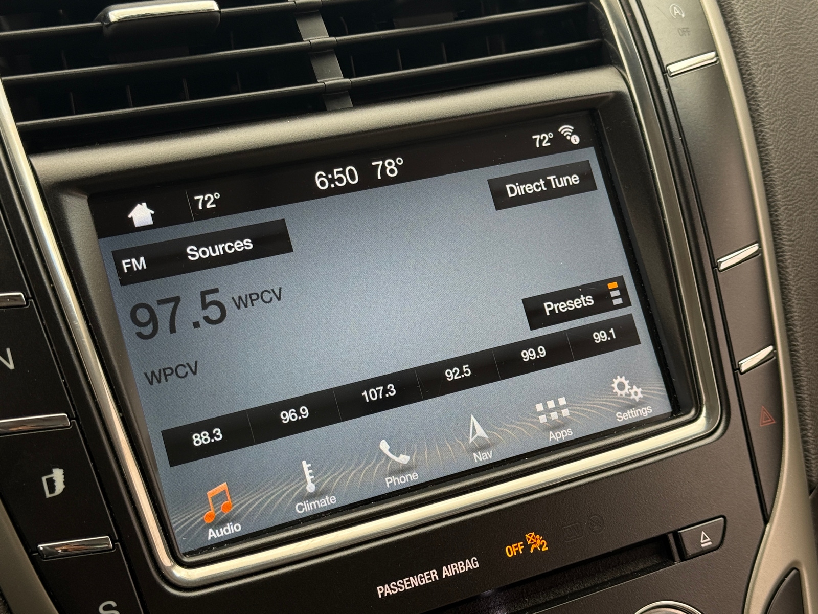 Thumbnail: 2019 Lincoln Nautilus - 3