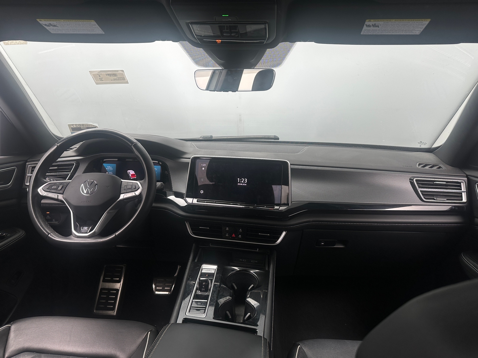Thumbnail: 2024 Volkswagen Atlas - 3