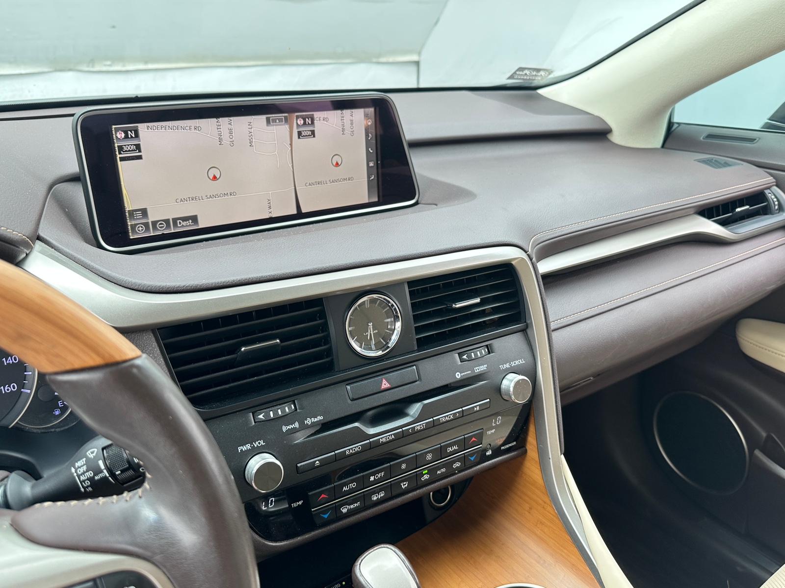 Thumbnail: 2019 Lexus RX - 3