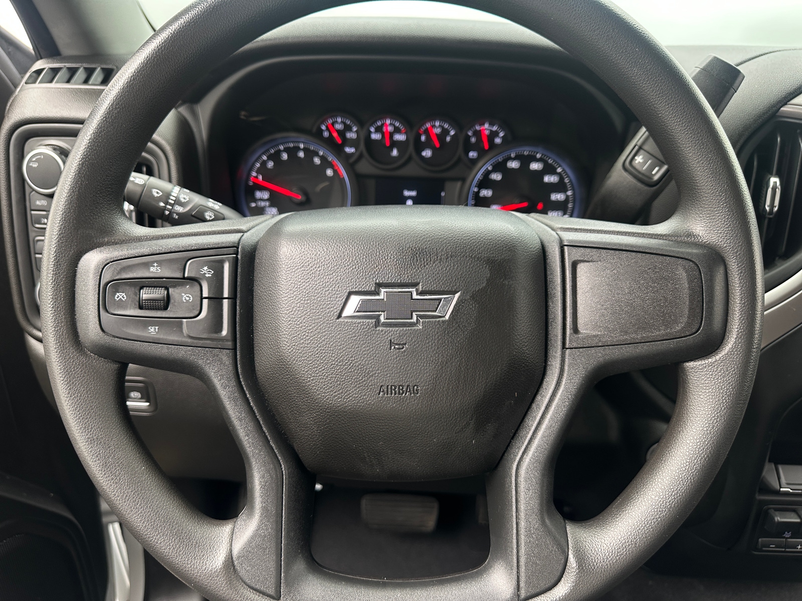Thumbnail: 2023 Chevrolet Silverado 1500 - 5