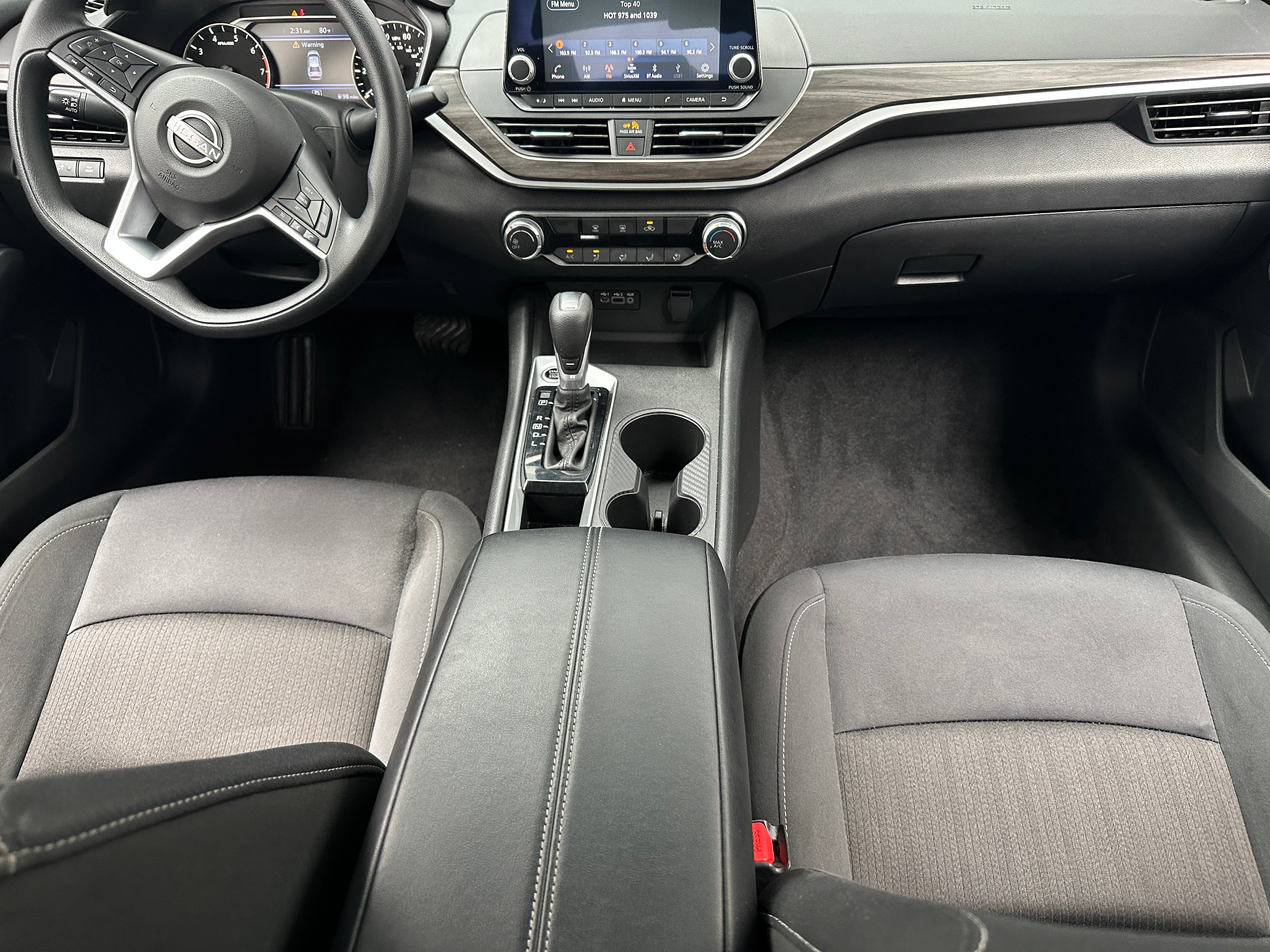 2025 Nissan Altima SV - Photo 5