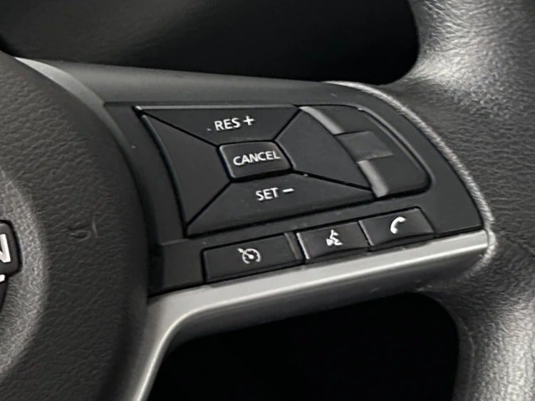 2025 Nissan Altima SV - Photo 14