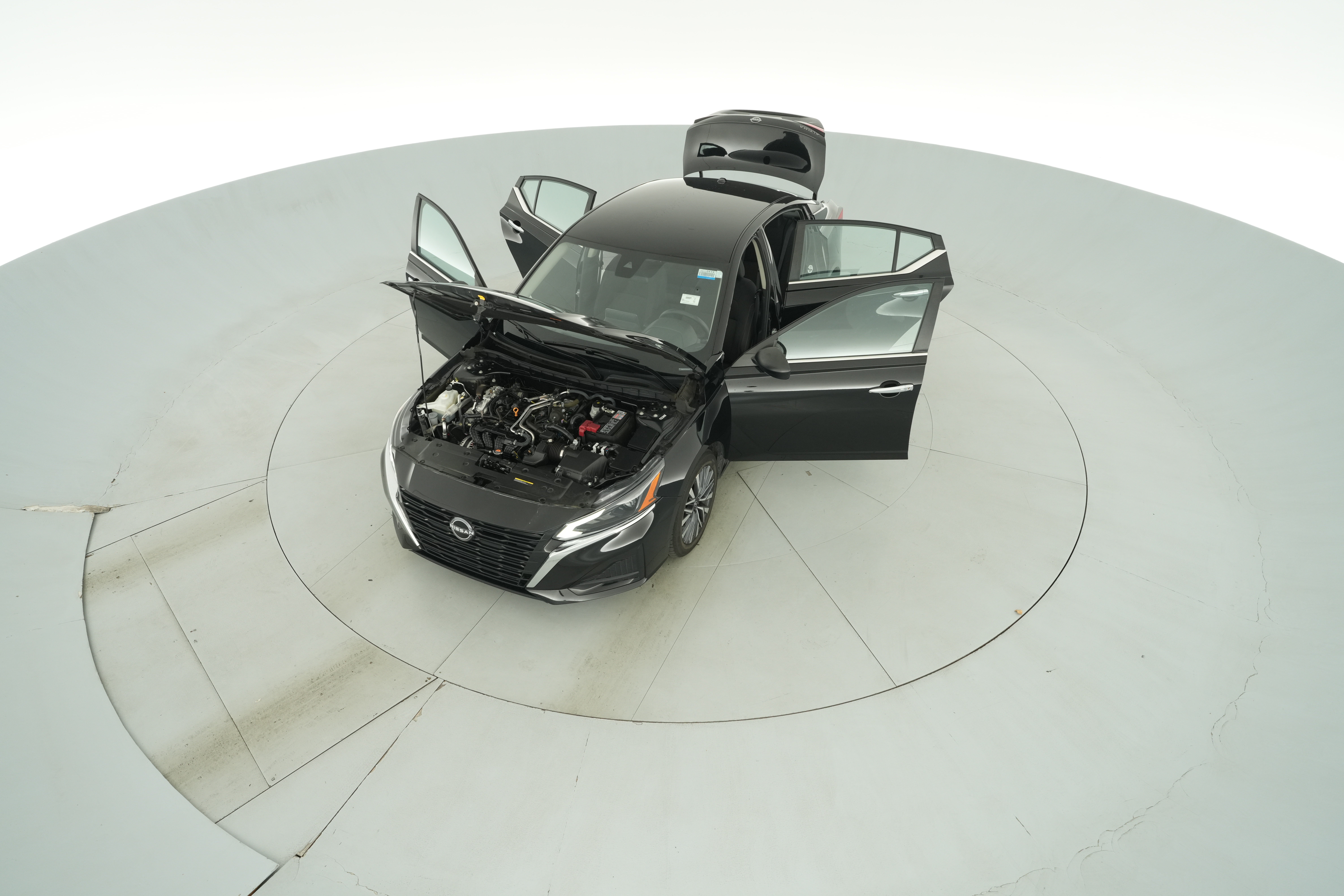 2025 Nissan Altima SV - Photo 40
