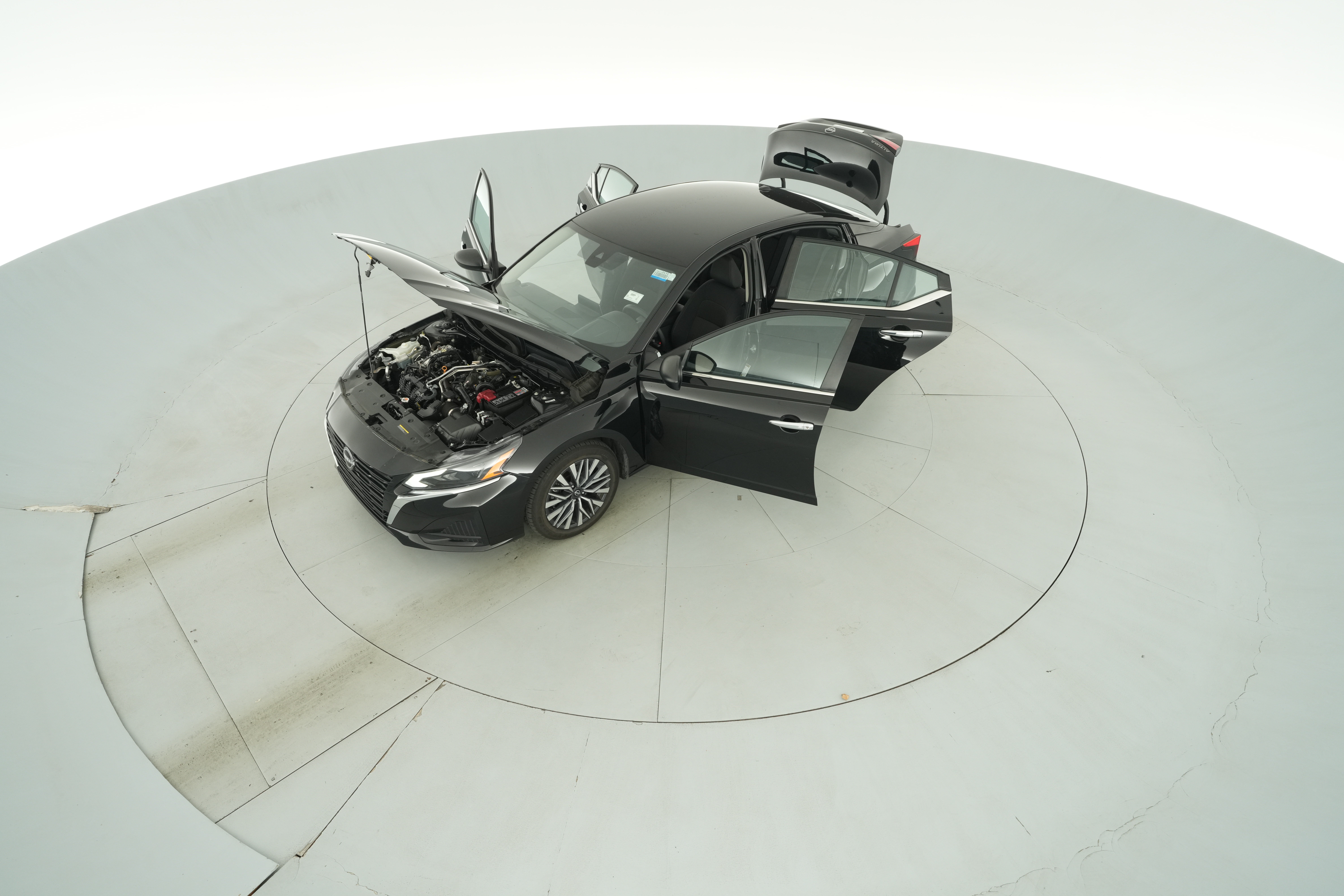 2025 Nissan Altima SV - Photo 41