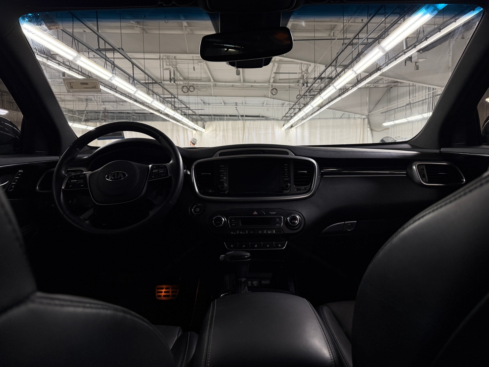 Thumbnail: 2019 Kia Sorento - 2