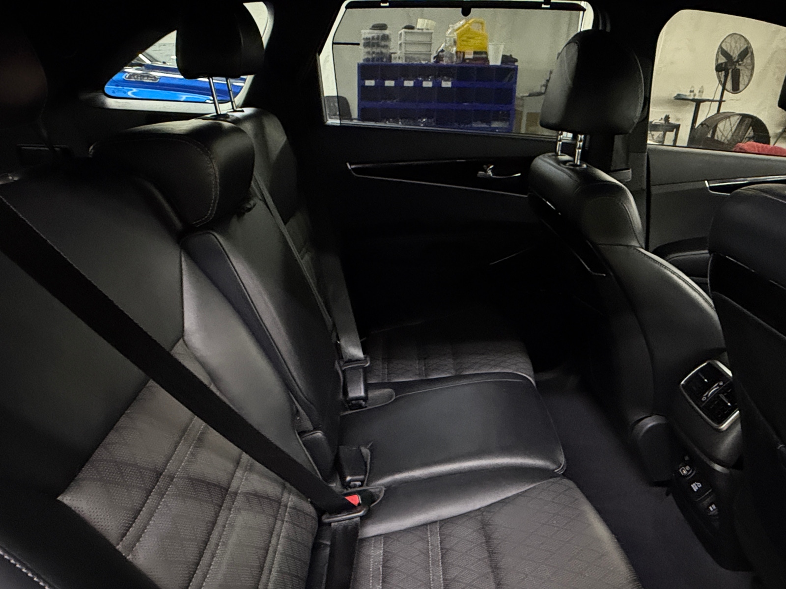 Thumbnail: 2019 Kia Sorento - 5