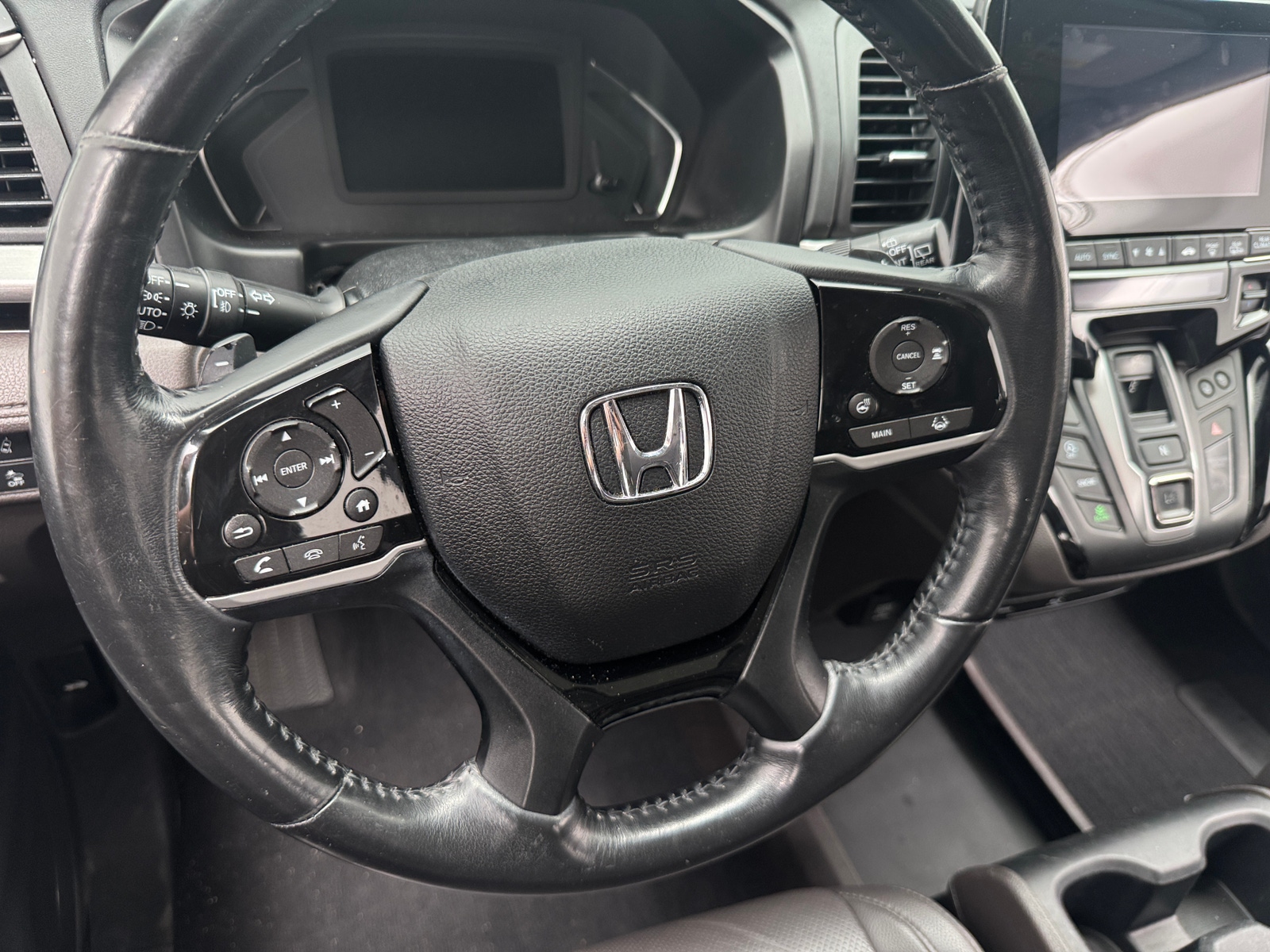 Thumbnail: 2018 Honda Odyssey - 4