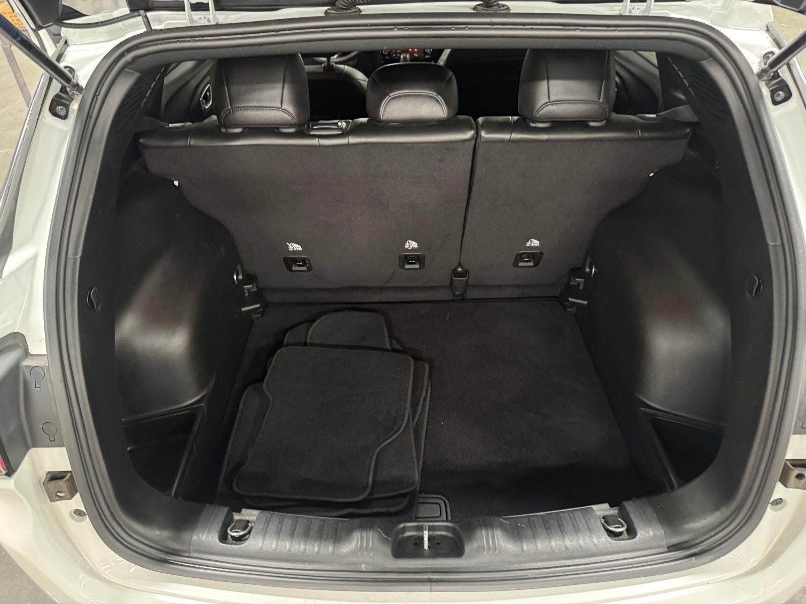 Thumbnail: 2024 Jeep Compass - 6