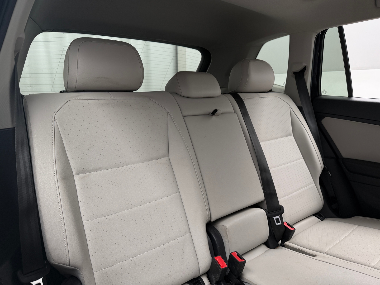 Thumbnail: 2019 Volkswagen Tiguan - 6