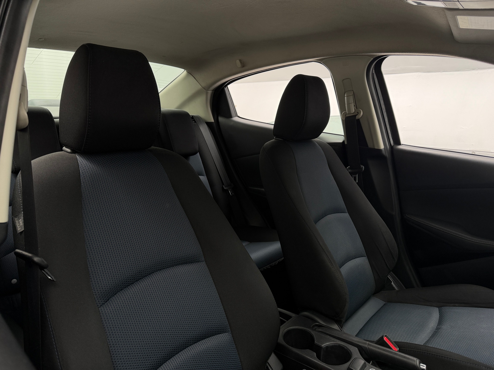 Thumbnail: 2018 Toyota Yaris iA - 2