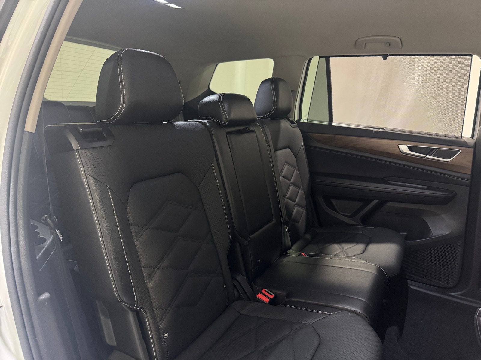 Thumbnail: 2025 Volkswagen Atlas - 5