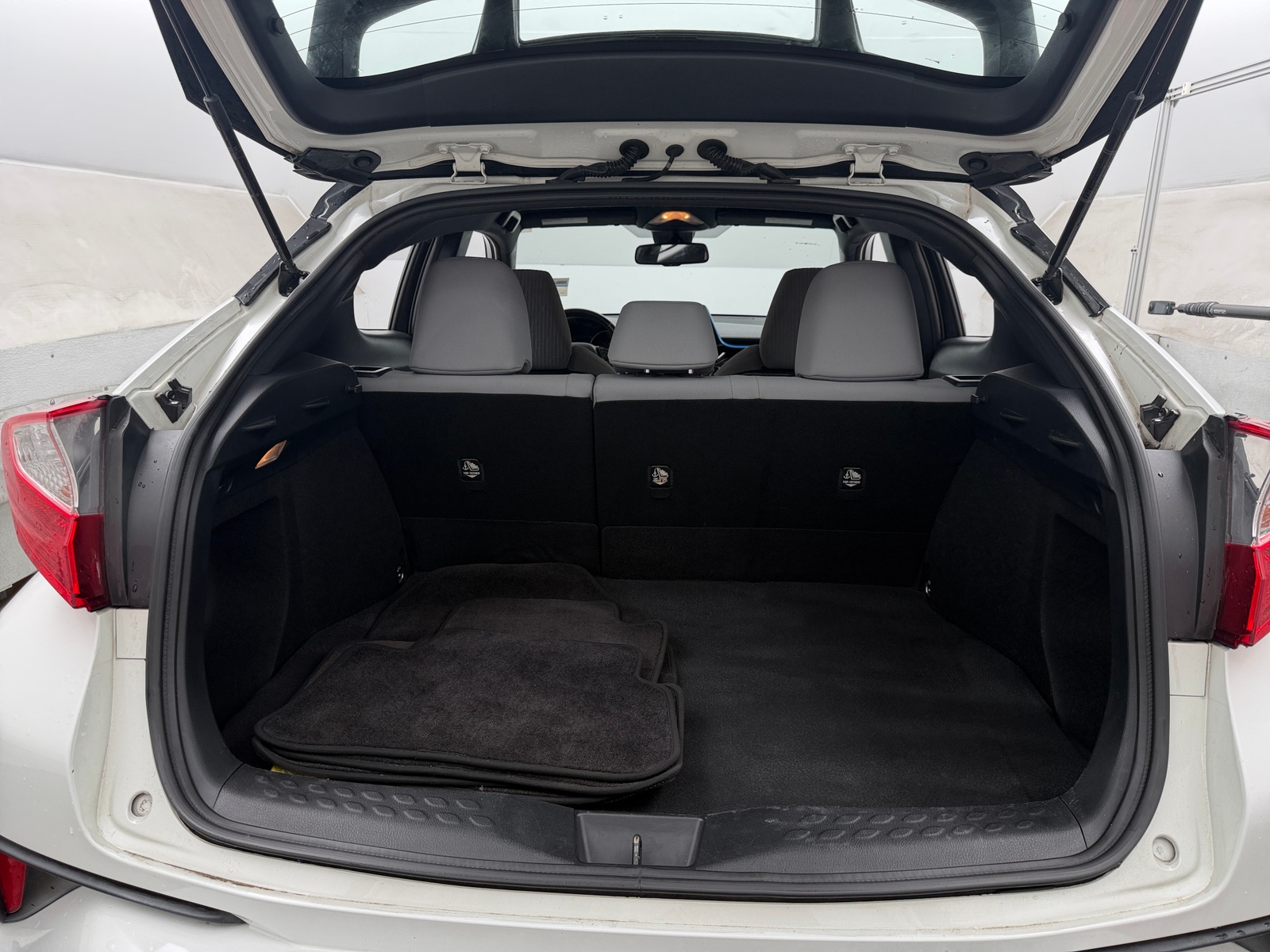Thumbnail: 2019 Toyota C-HR - 7