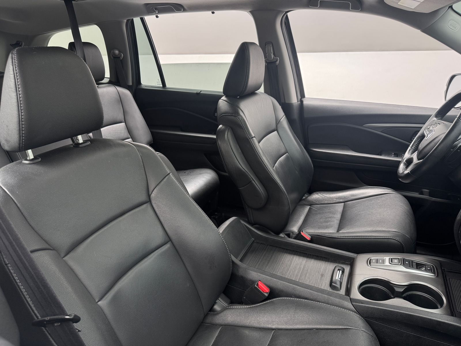 Thumbnail: 2022 Honda Pilot - 2