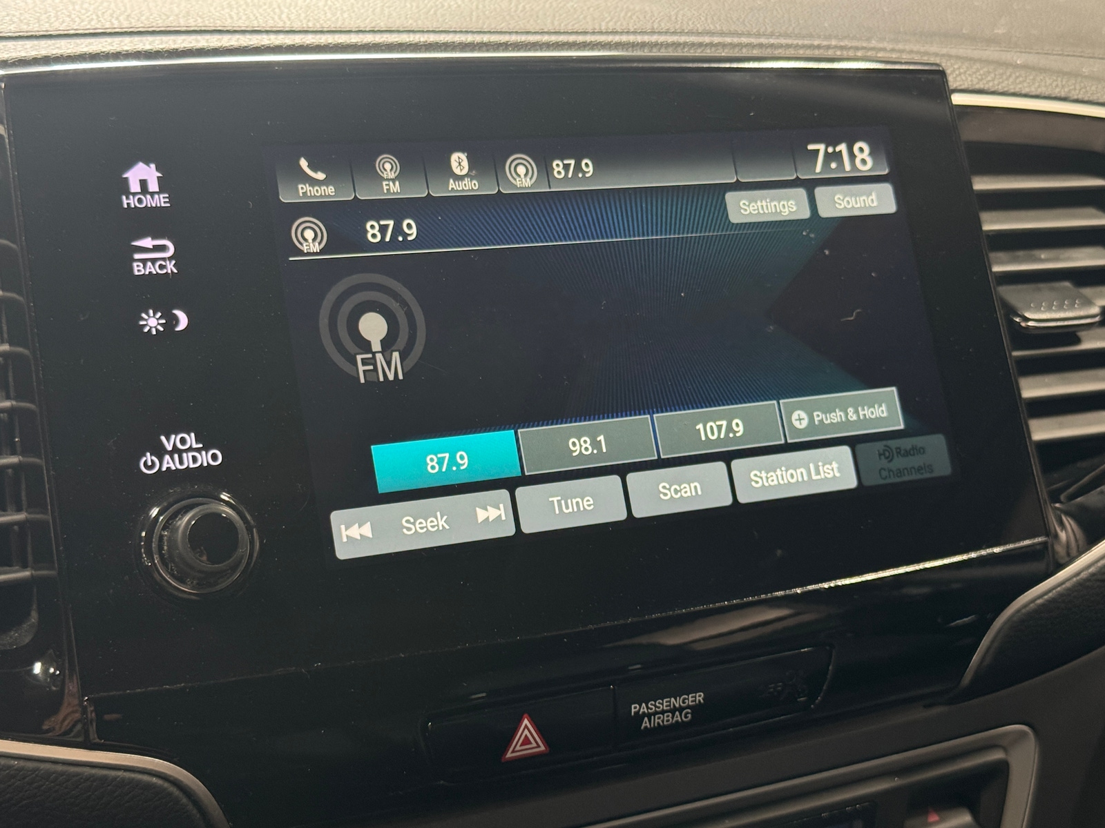 Thumbnail: 2022 Honda Pilot - 4