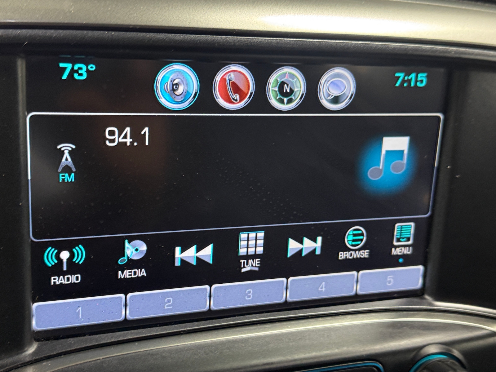 Thumbnail: 2017 Chevrolet Silverado 2500 - 3