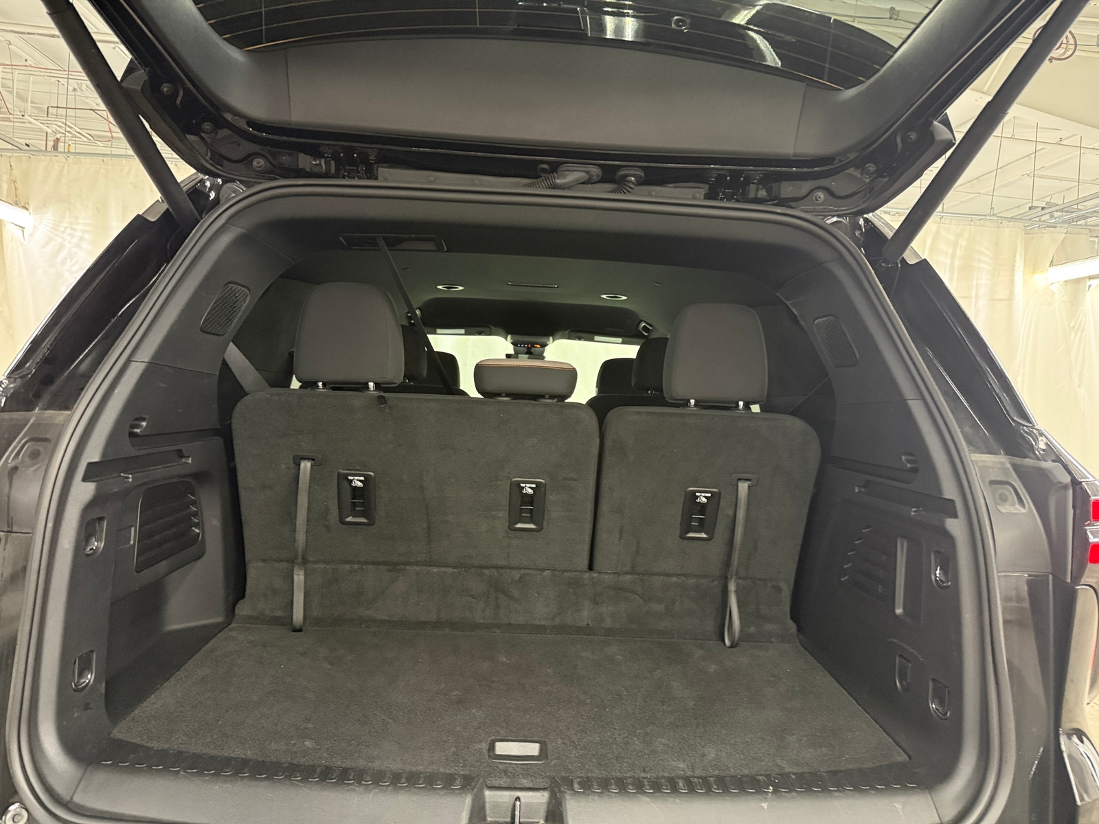 Thumbnail: 2026 Chevrolet Traverse - 7