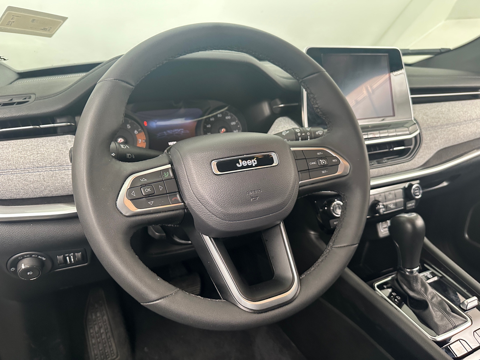 Thumbnail: 2025 Jeep Compass - 5