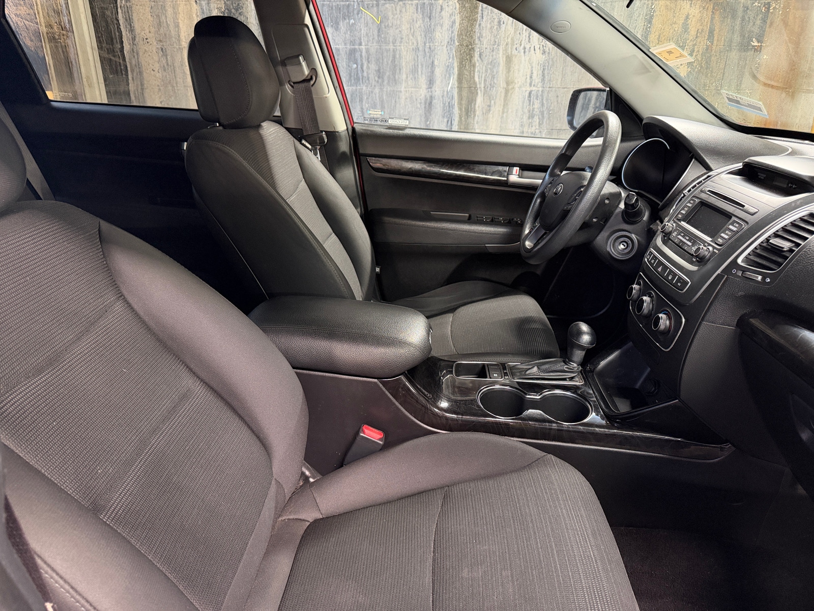 Thumbnail: 2015 Kia Sorento - 2