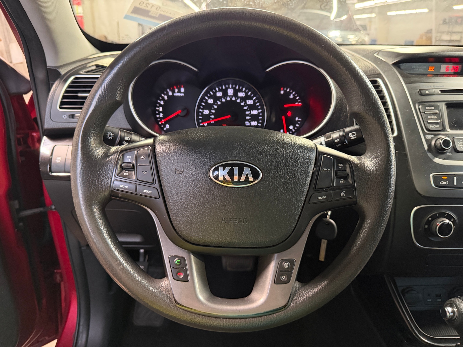 Thumbnail: 2015 Kia Sorento - 5