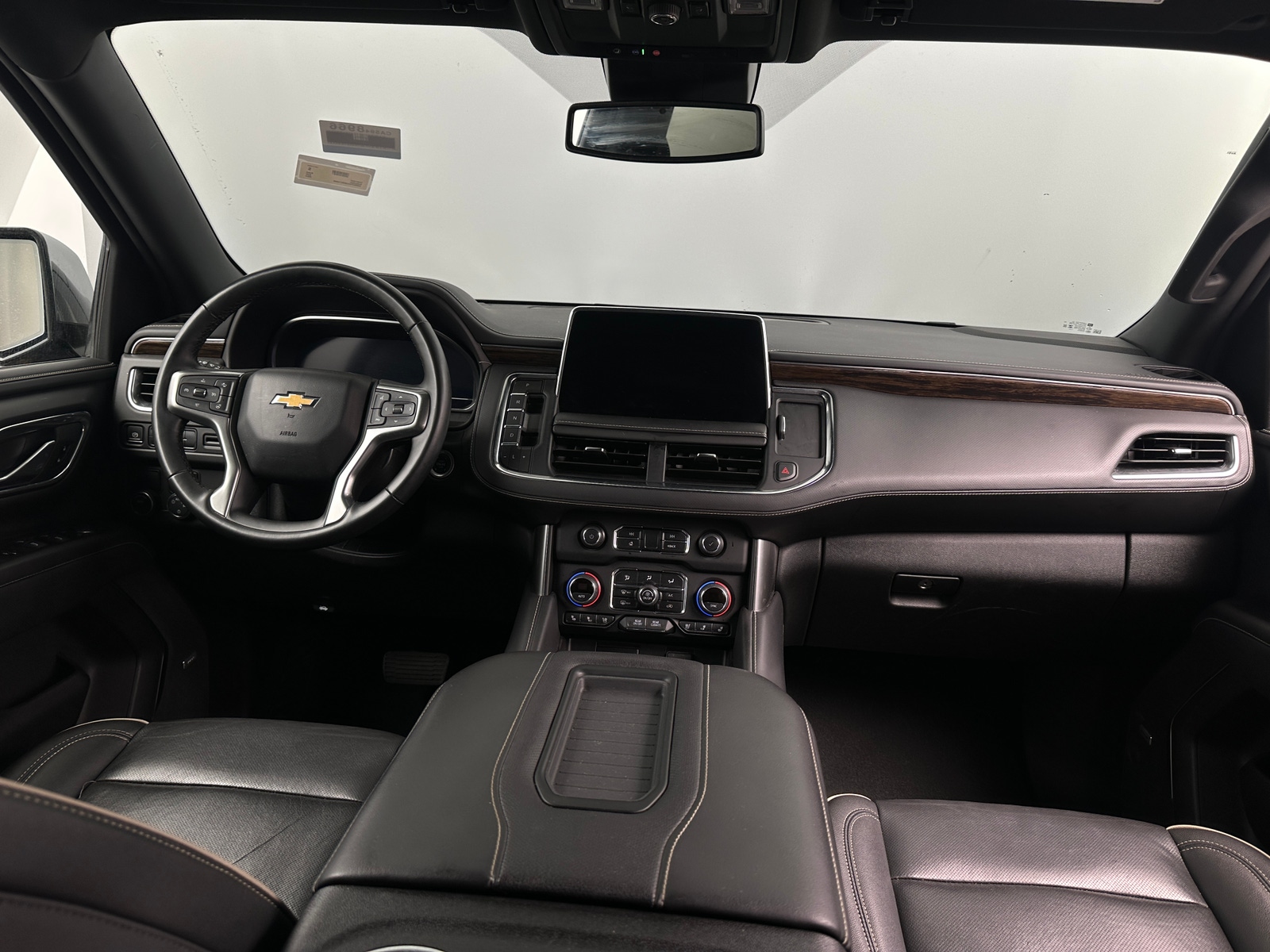 Thumbnail: 2024 Chevrolet Suburban - 2