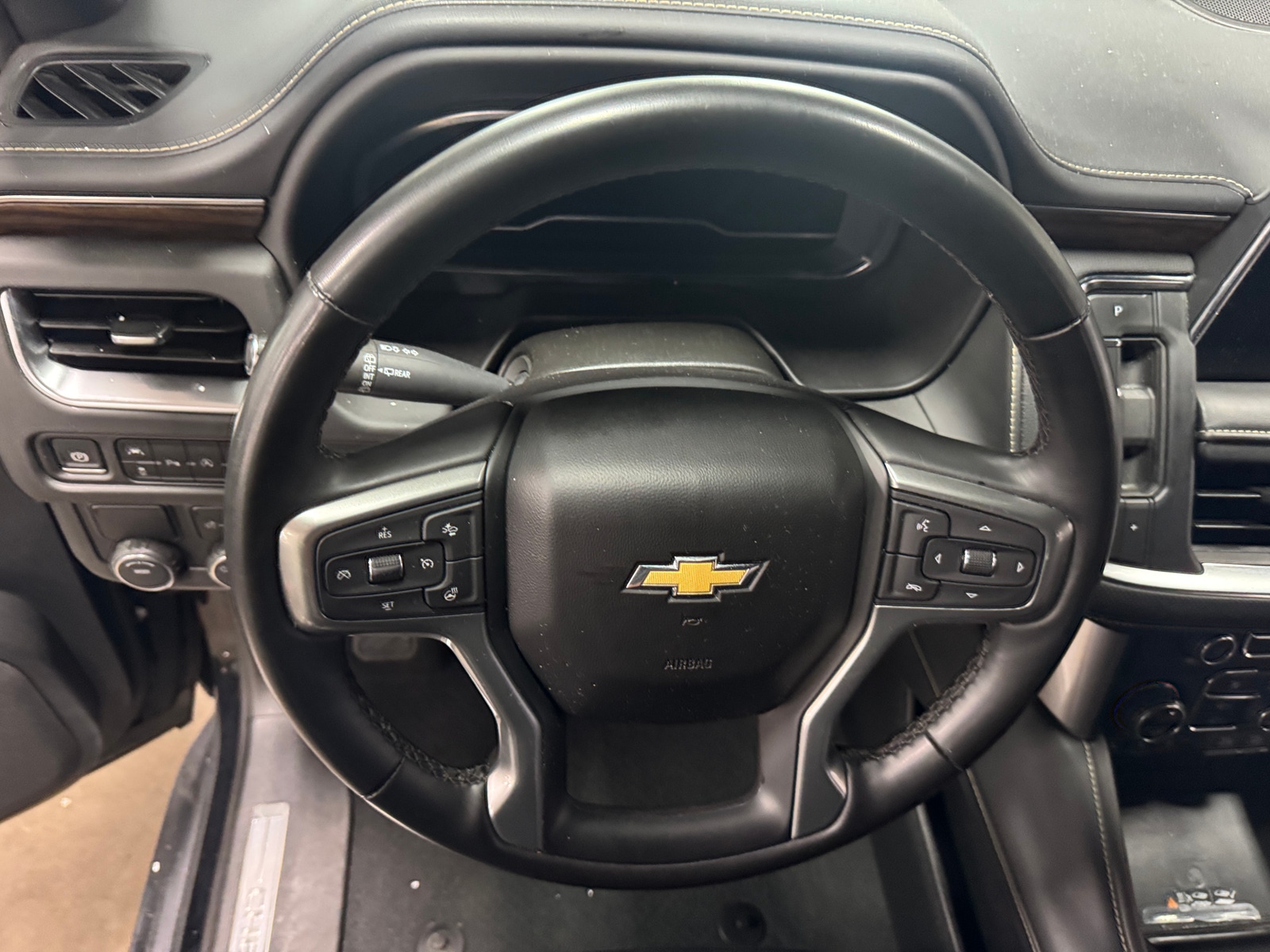 Thumbnail: 2024 Chevrolet Suburban - 4