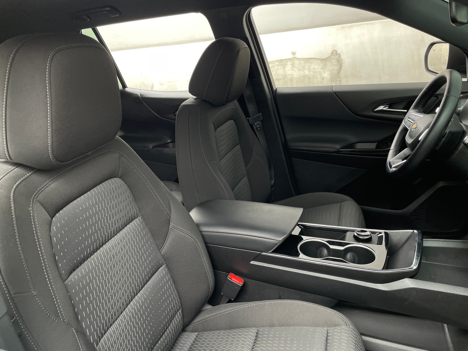 Thumbnail: 2026 Chevrolet Equinox - 2