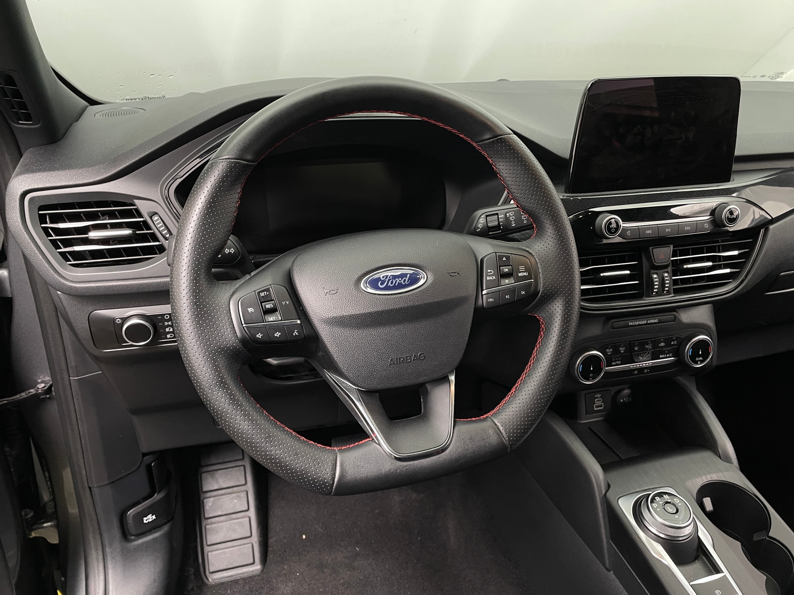 Thumbnail: 2025 Ford Escape - 5