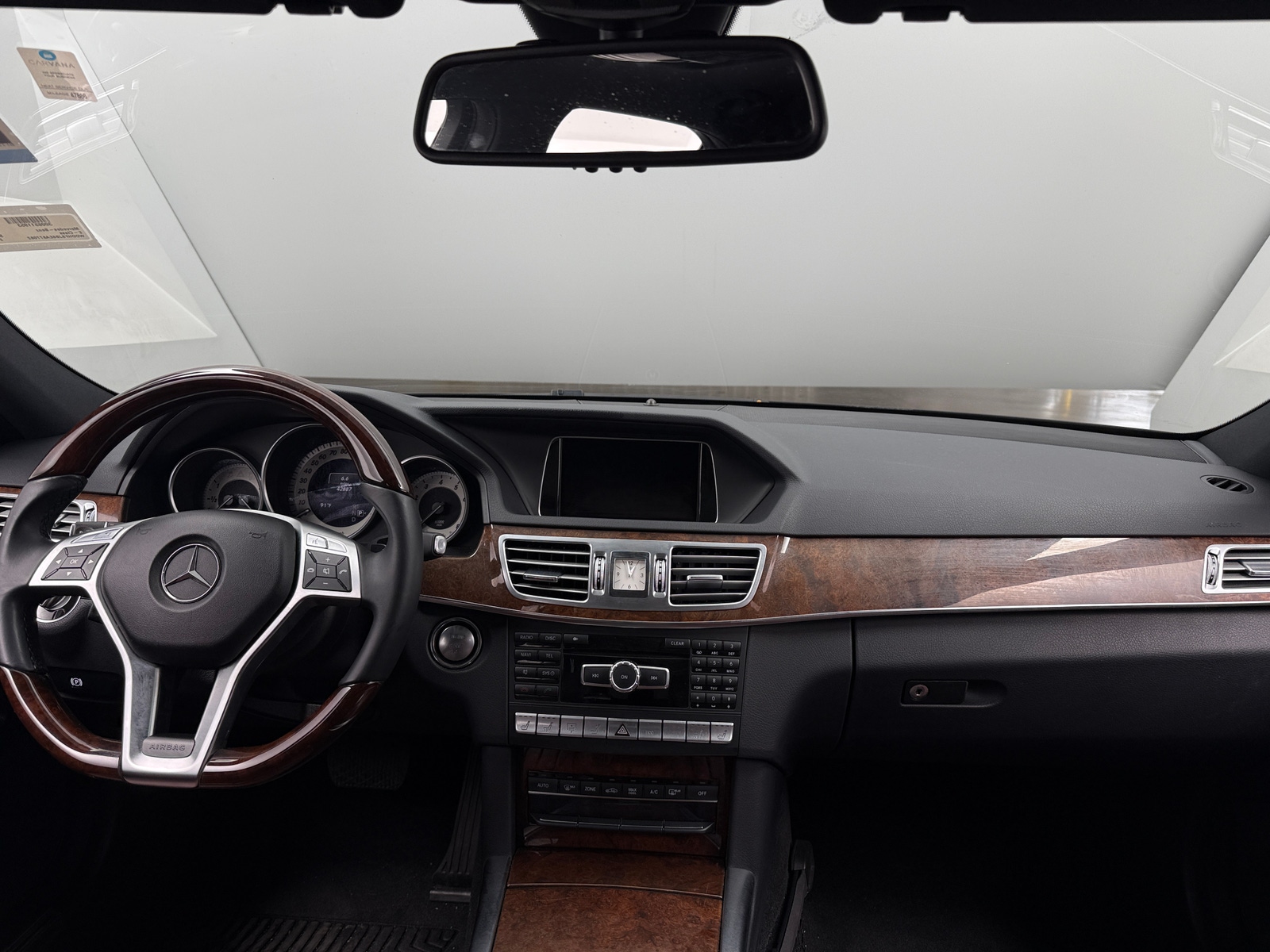 Thumbnail: 2014 Mercedes-Benz E-Class - 2