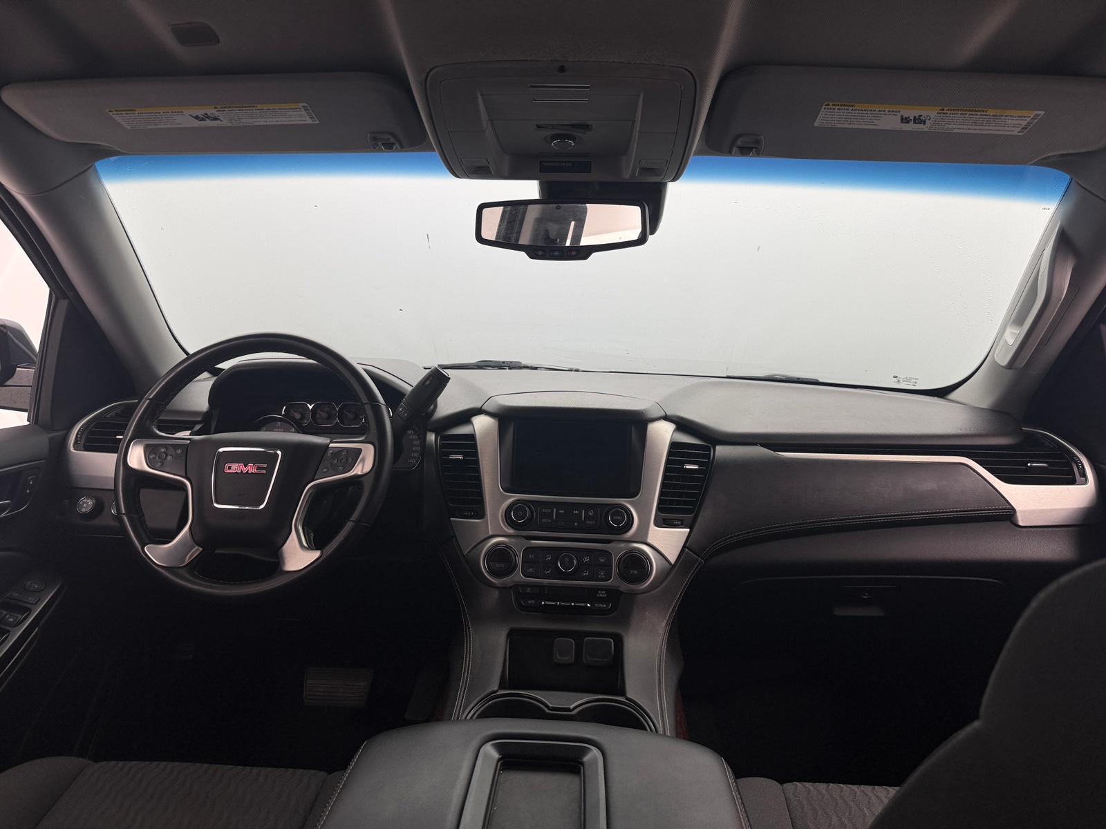 Thumbnail: 2019 GMC Yukon - 3