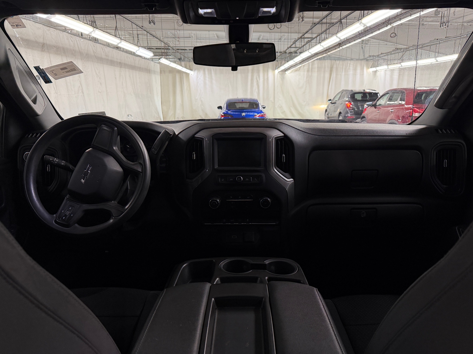 Thumbnail: 2020 Chevrolet Silverado 1500 - 3