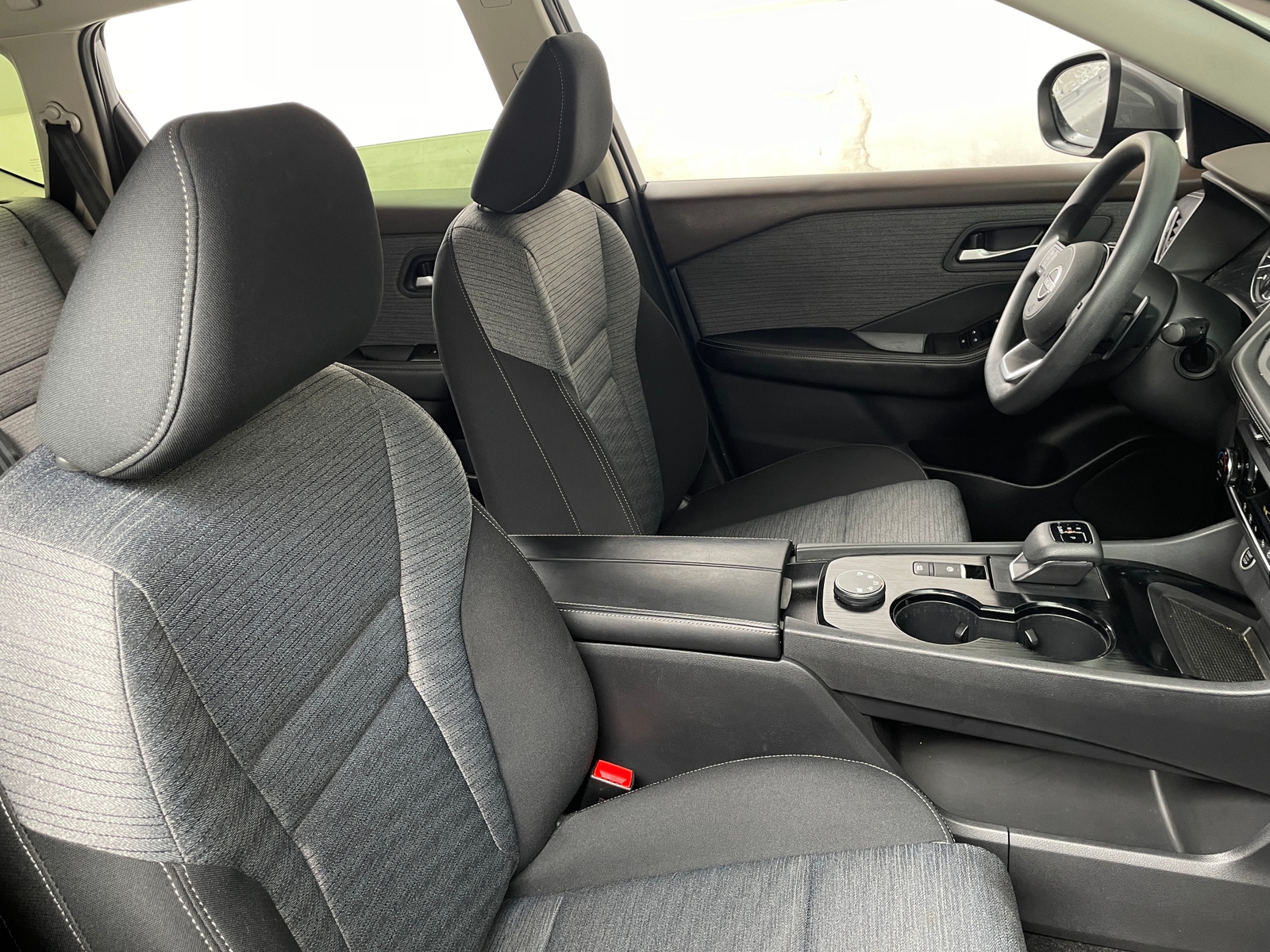 Thumbnail: 2023 Nissan Rogue - 2