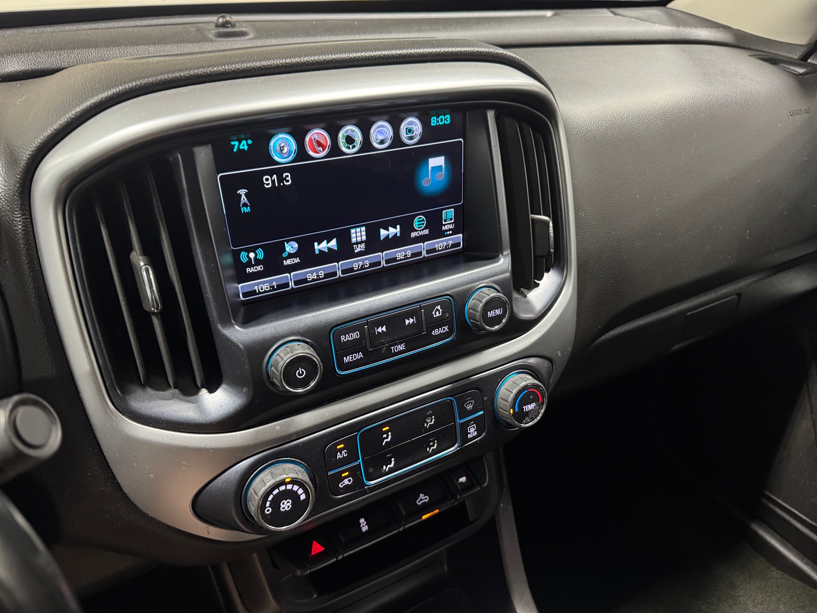 Thumbnail: 2018 Chevrolet Colorado - 4