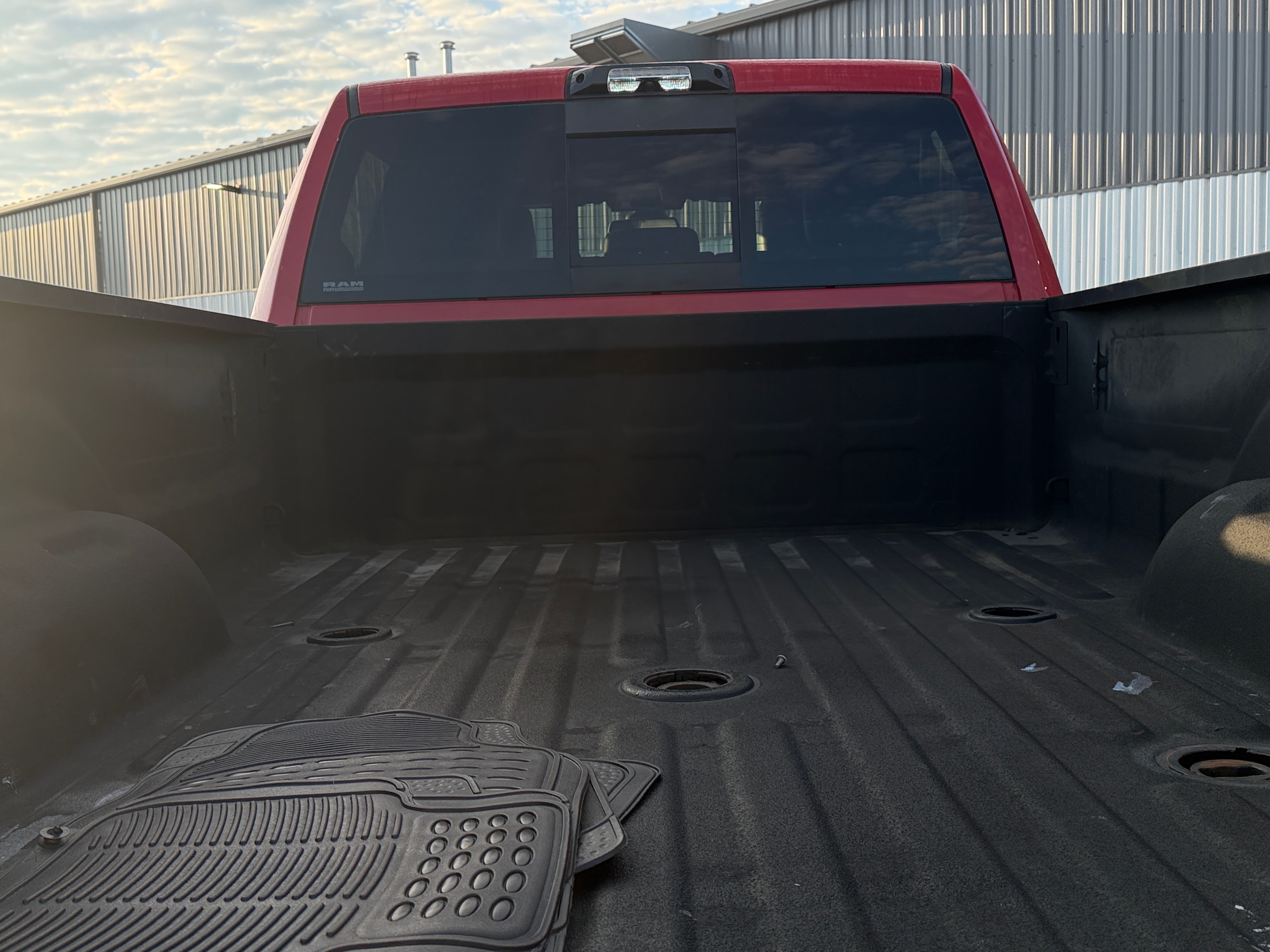 2022 RAM Ram 3500 Pickup Laramie - Photo 2