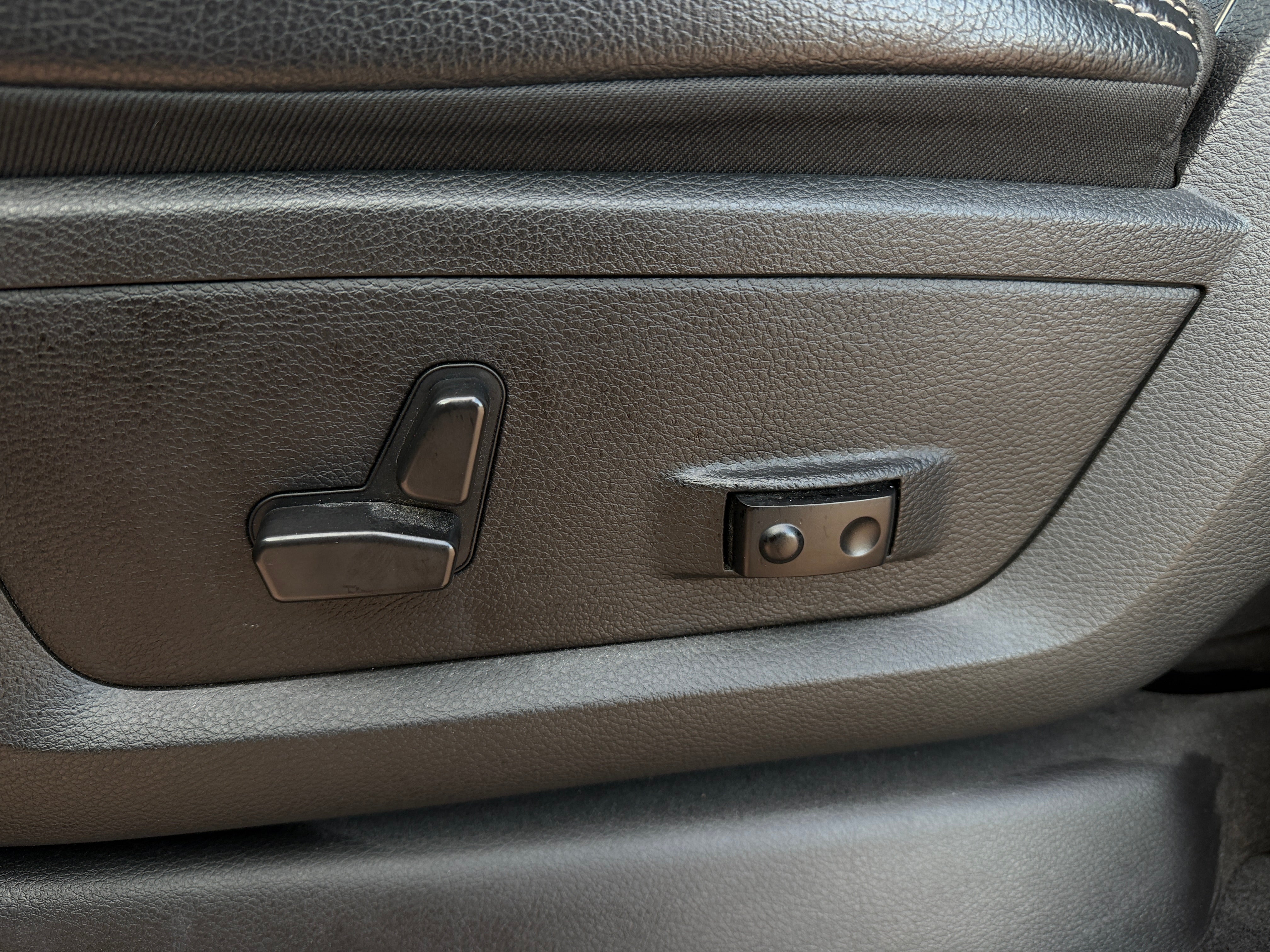 2022 RAM Ram 3500 Pickup Laramie - Photo 13