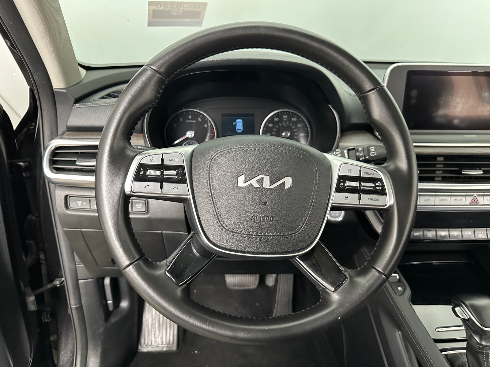 Thumbnail: 2022 Kia Telluride - 4