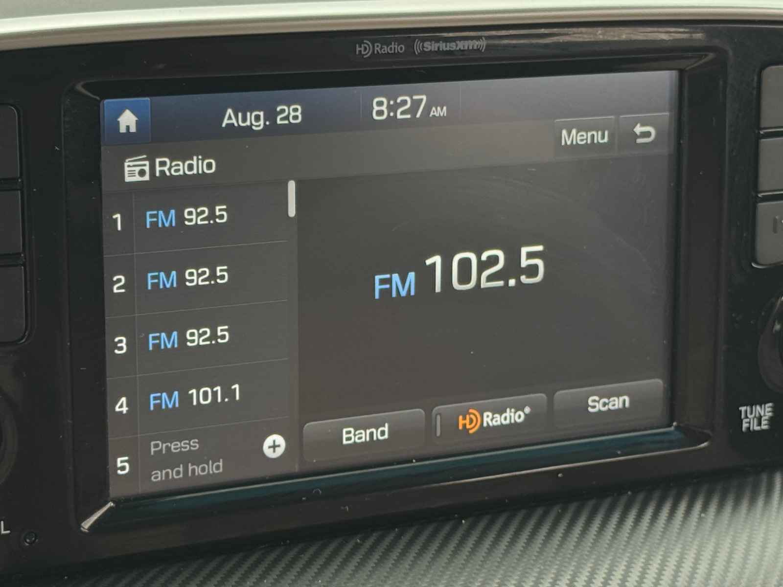 Thumbnail: 2020 Hyundai Tucson - 4