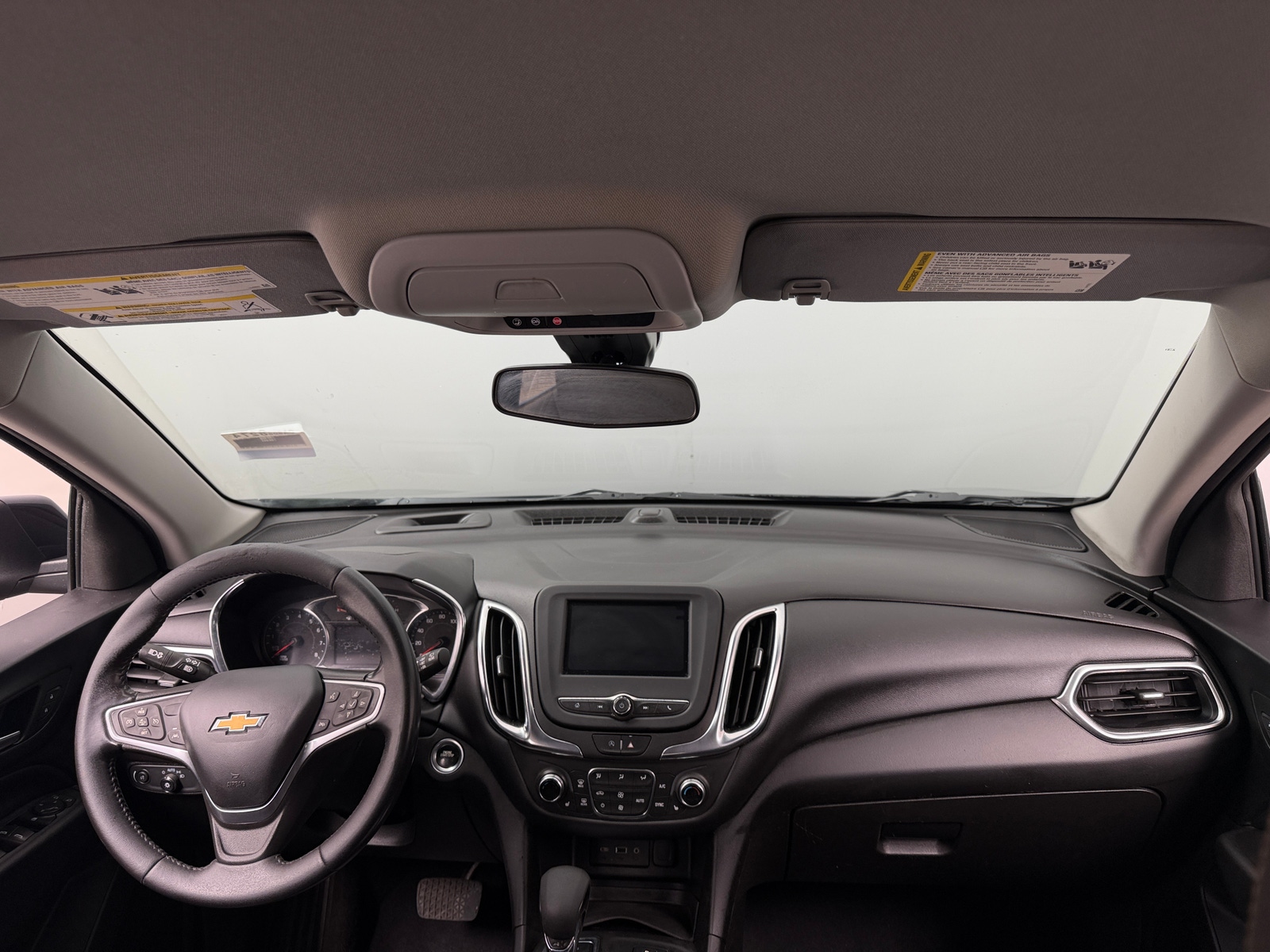 Thumbnail: 2022 Chevrolet Equinox - 3