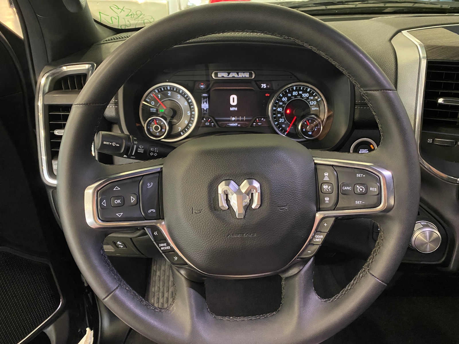 Thumbnail: 2025 RAM 1500 - 4