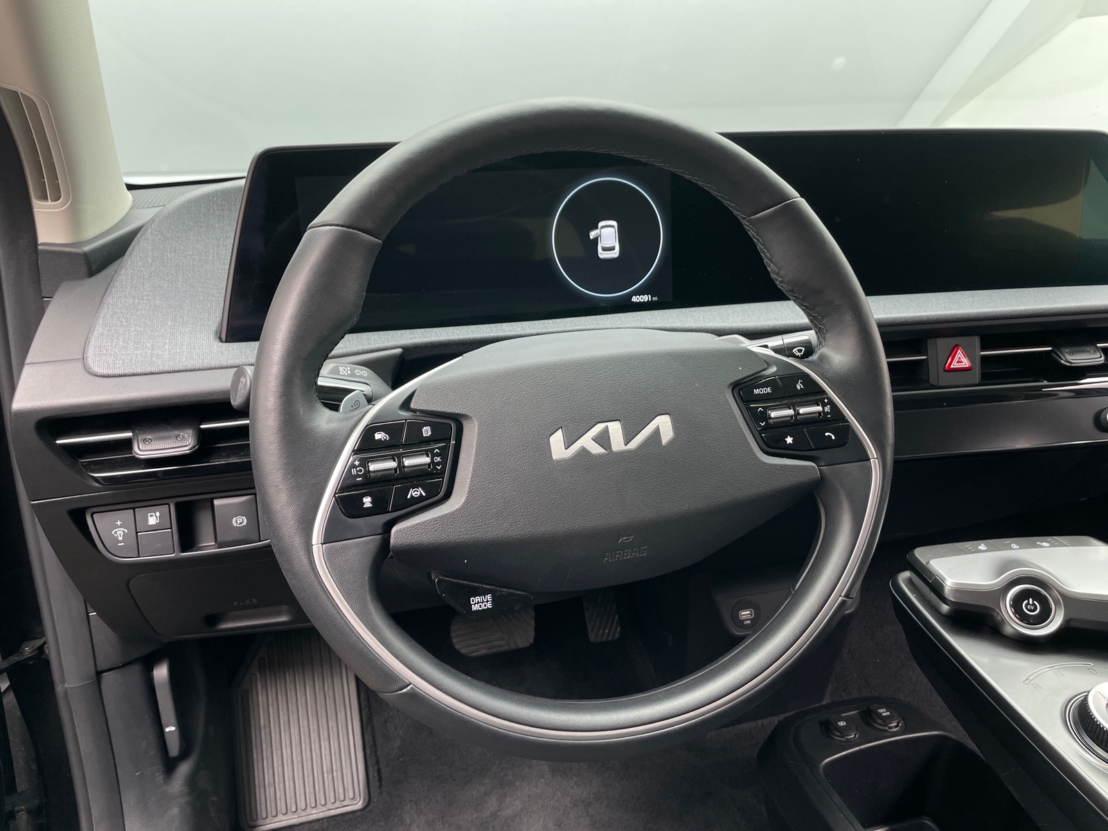 Thumbnail: 2024 Kia EV6 - 4