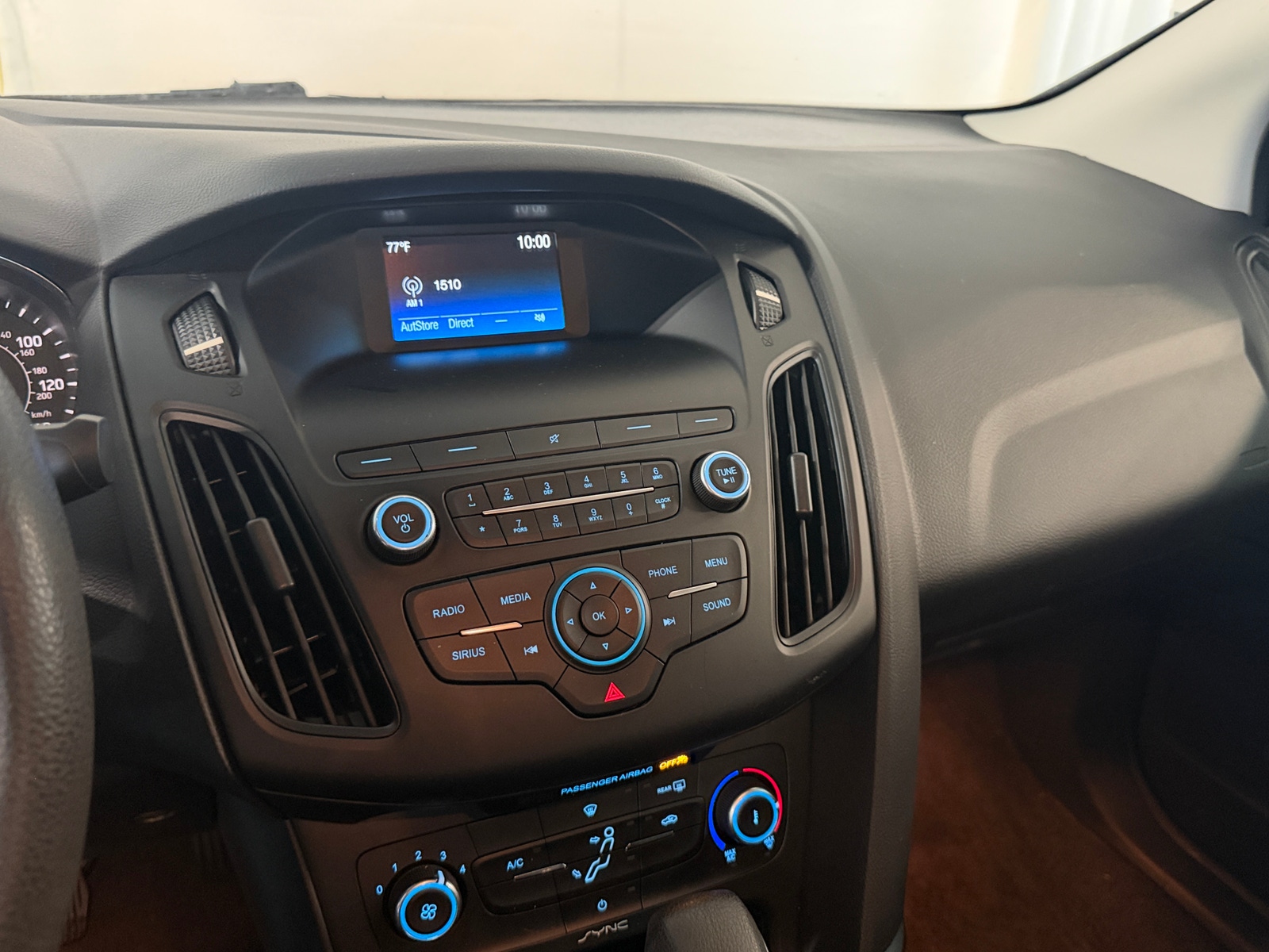 Thumbnail: 2018 Ford Focus - 4
