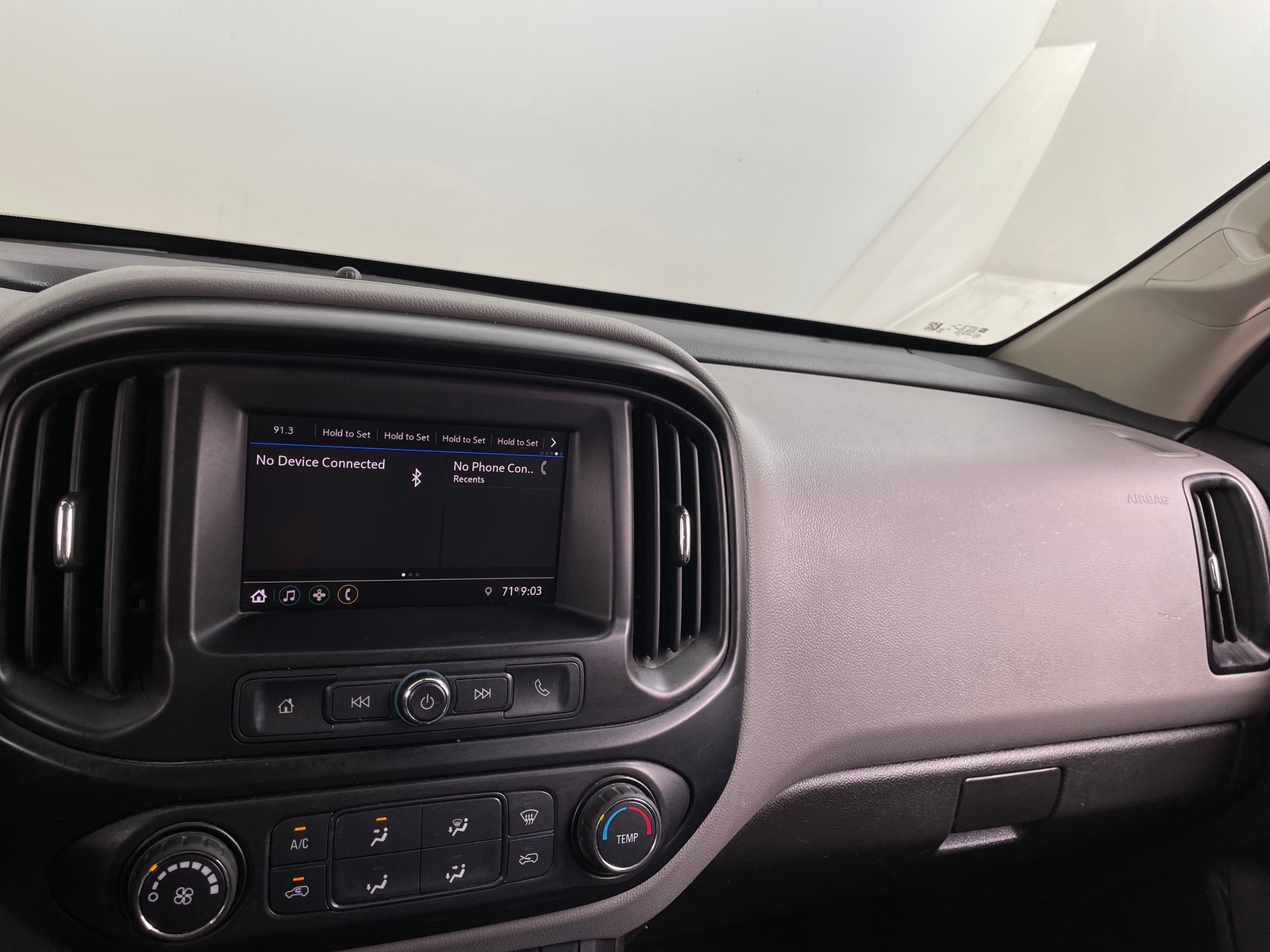 Thumbnail: 2021 Chevrolet Colorado - 4