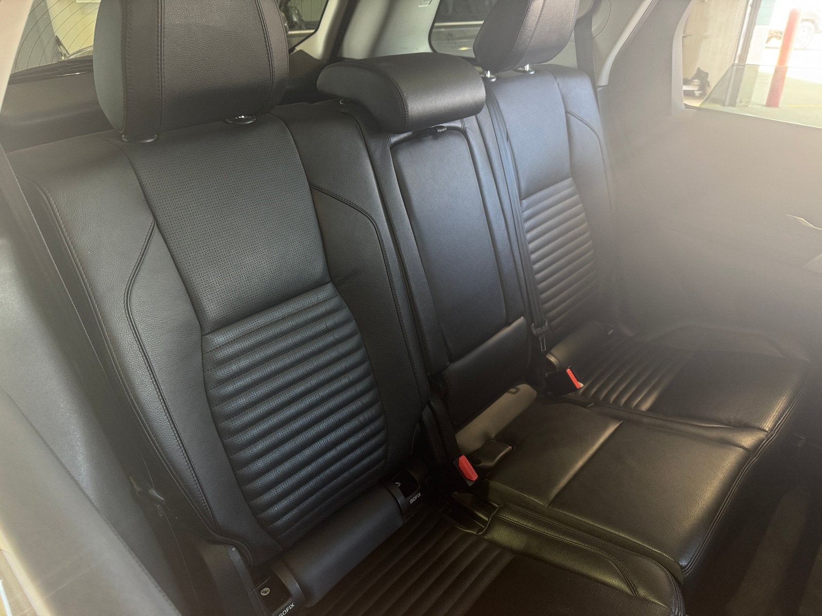 Thumbnail: 2020 Land Rover Discovery Sport - 5