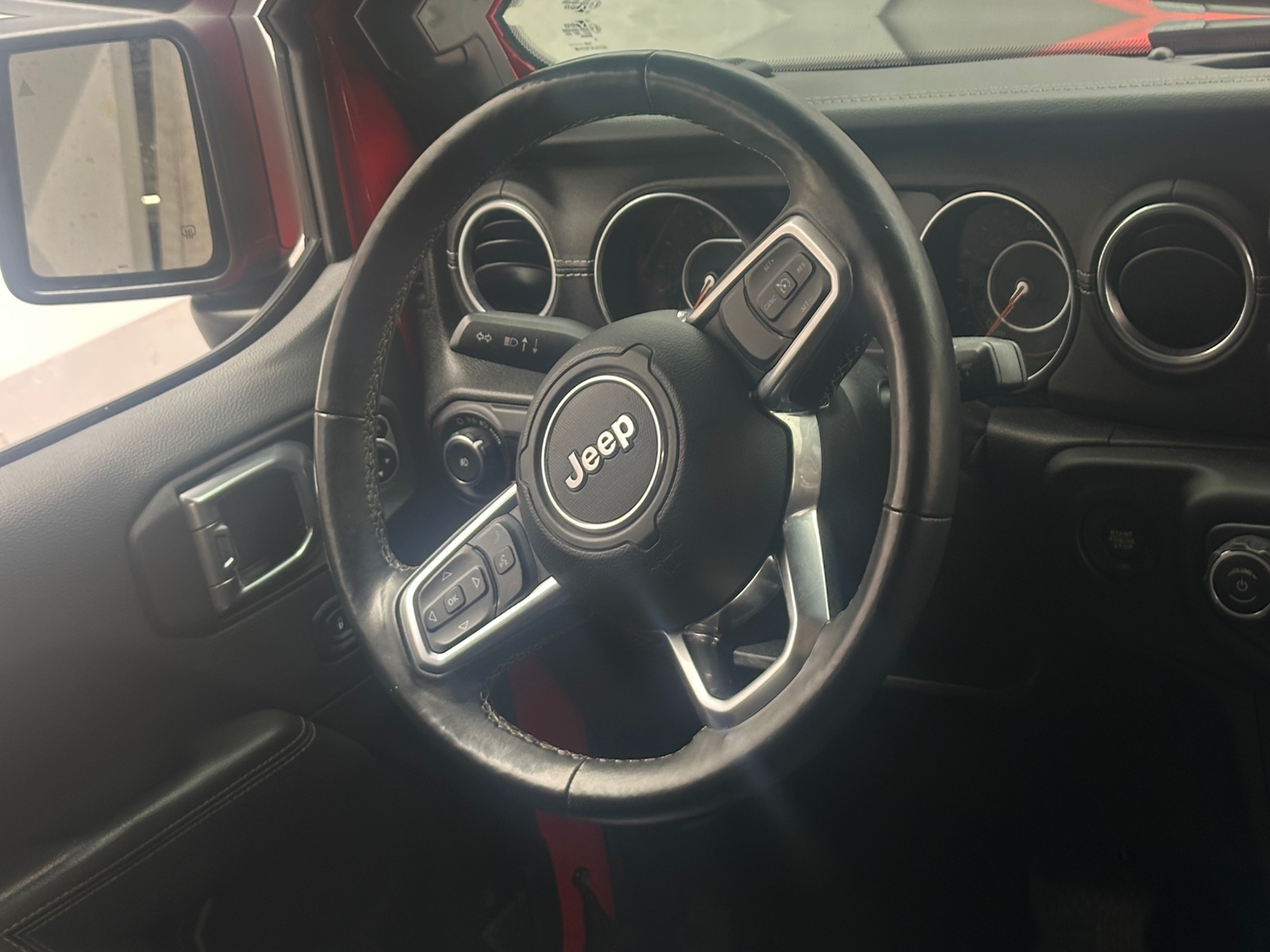 Thumbnail: 2018 Jeep Wrangler - 4