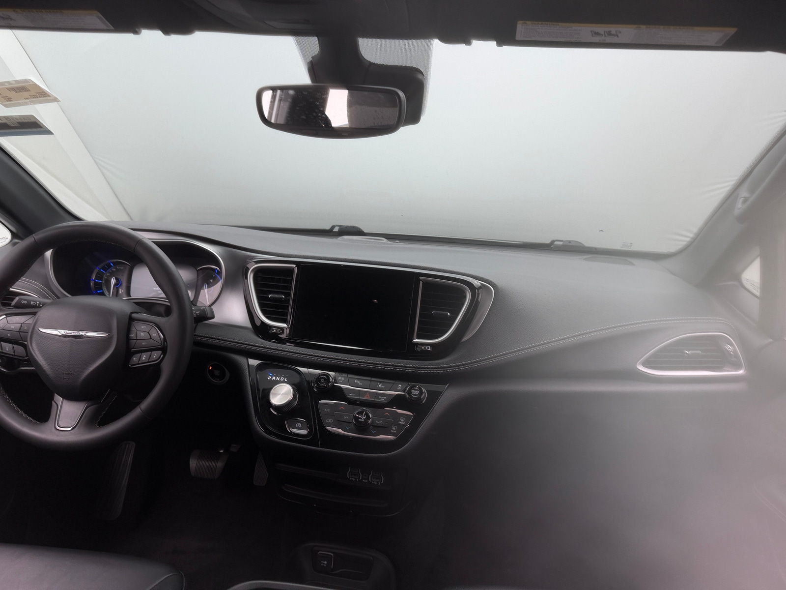 Thumbnail: 2024 Chrysler Pacifica - 2